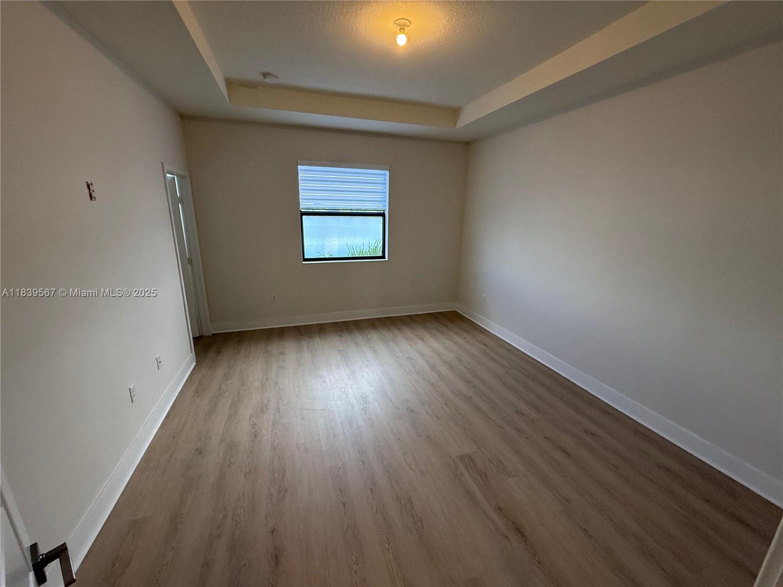 DUNNWOODY LAKE - Residential Lease