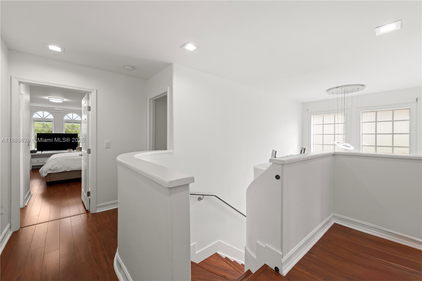 AVENTURA LAKES - PHASE II - Residential
