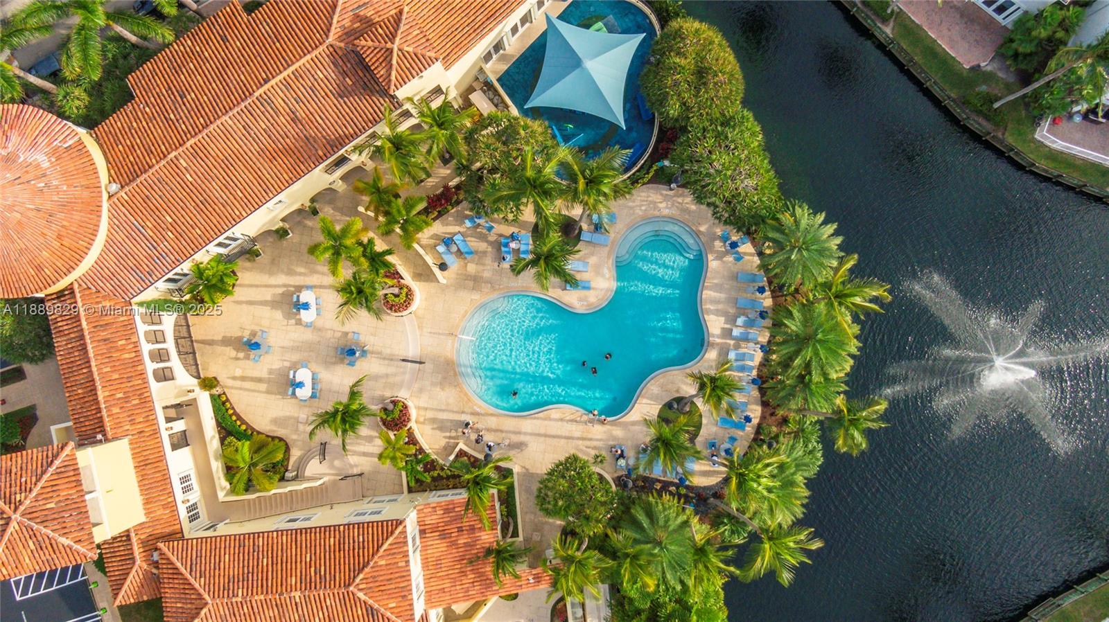 AVENTURA LAKES - PHASE II - Residential