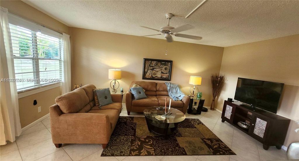 Photo of 1076 Newport Q #1076, Deerfield Beach, FL 33442 (MLS # A11927746)