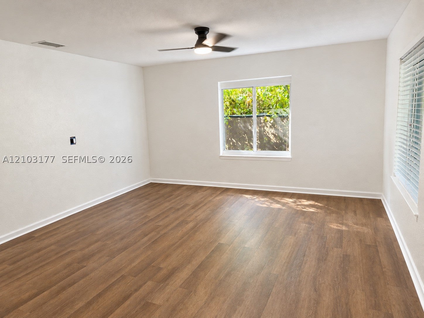 621 S 24th Ave
