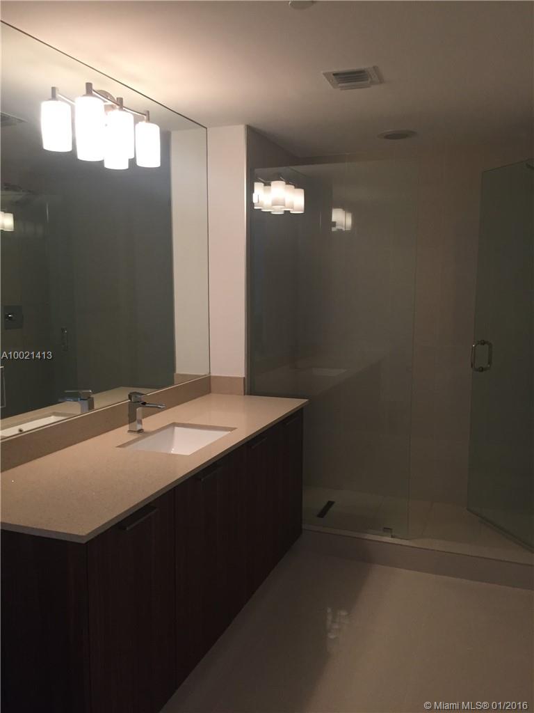 5252 PASEO CONDO - Residential Lease