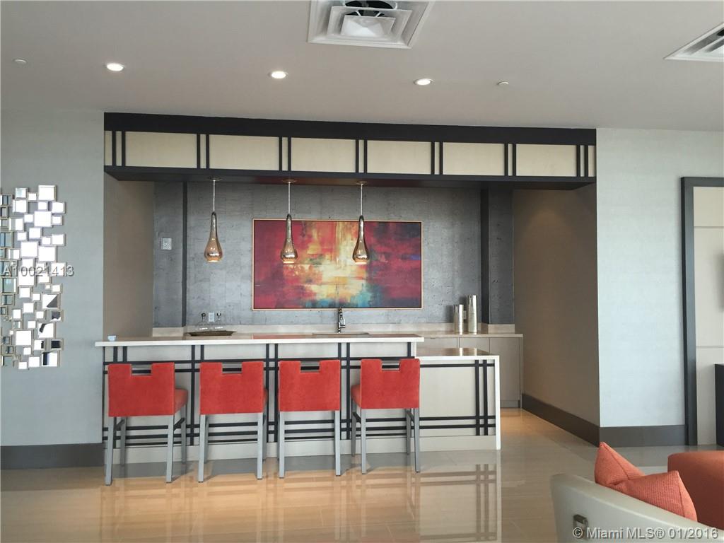 5252 PASEO CONDO - Residential Lease