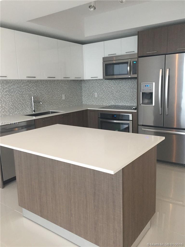 5252 PASEO CONDO - Residential Lease