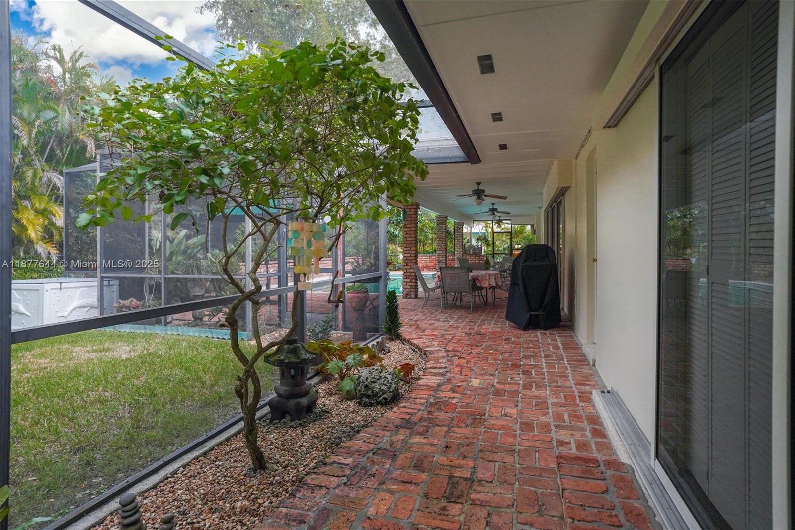 TANGLEWOOD GDNS - Residential