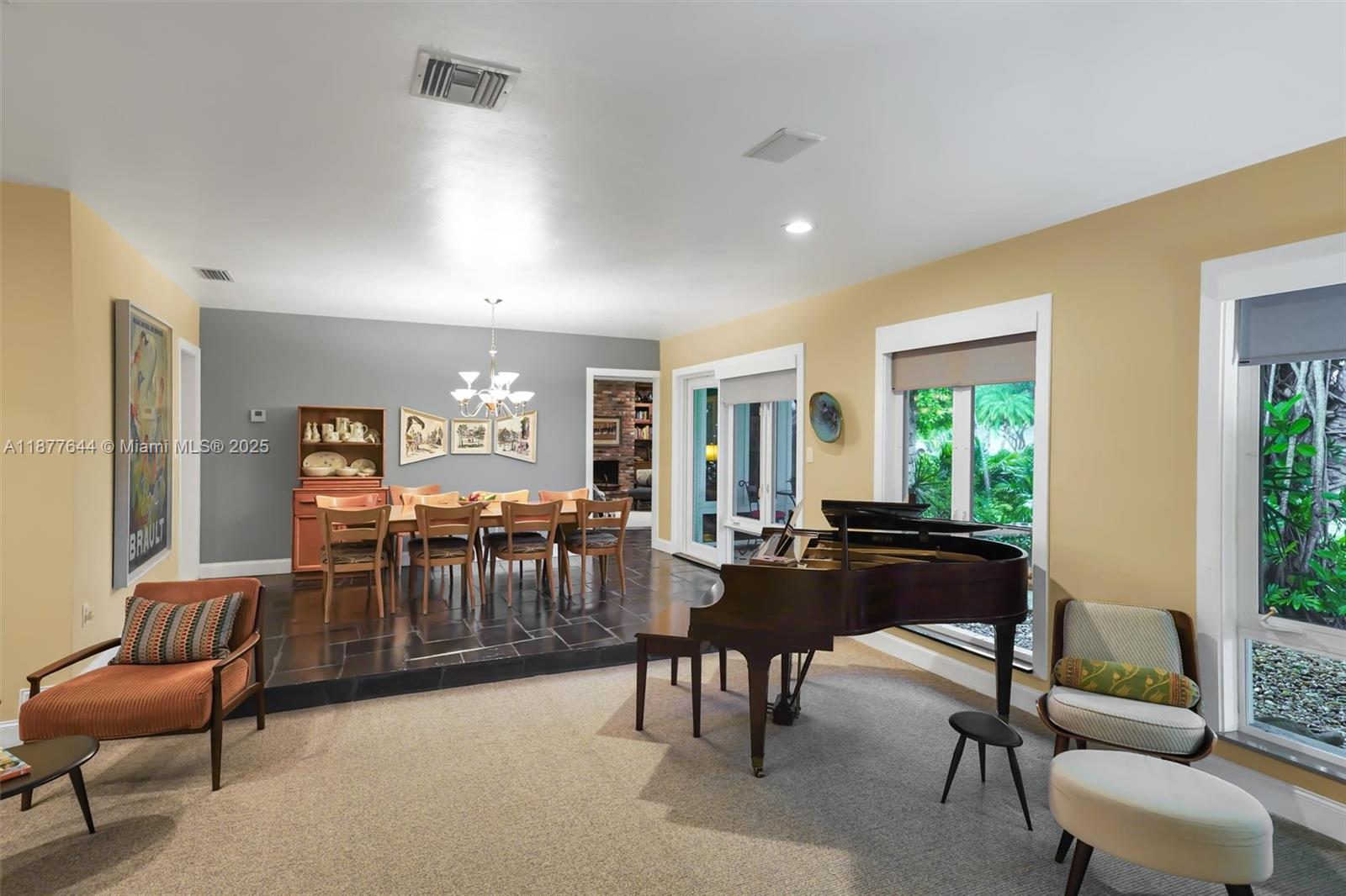 TANGLEWOOD GDNS - Residential