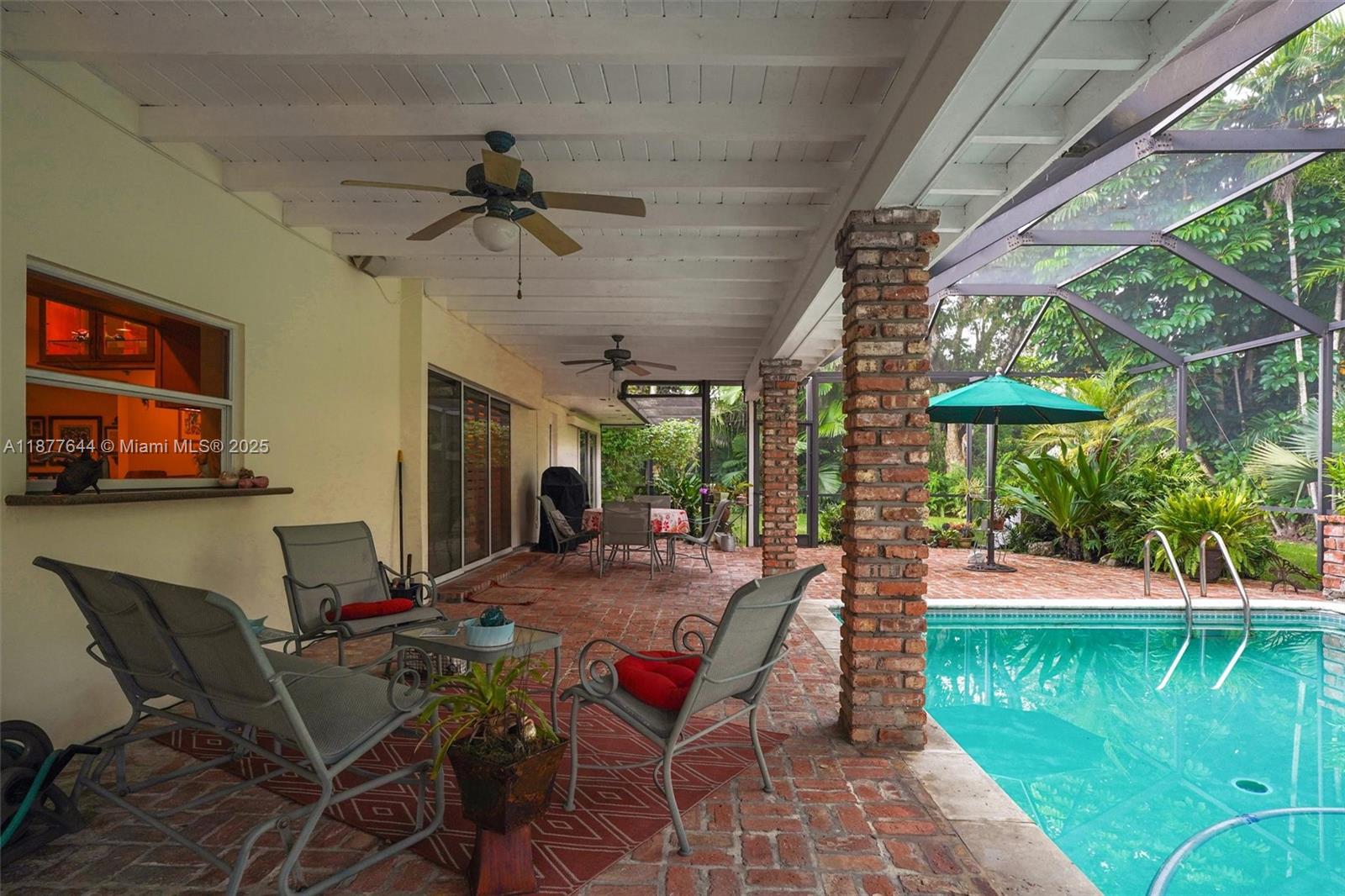 TANGLEWOOD GDNS - Residential