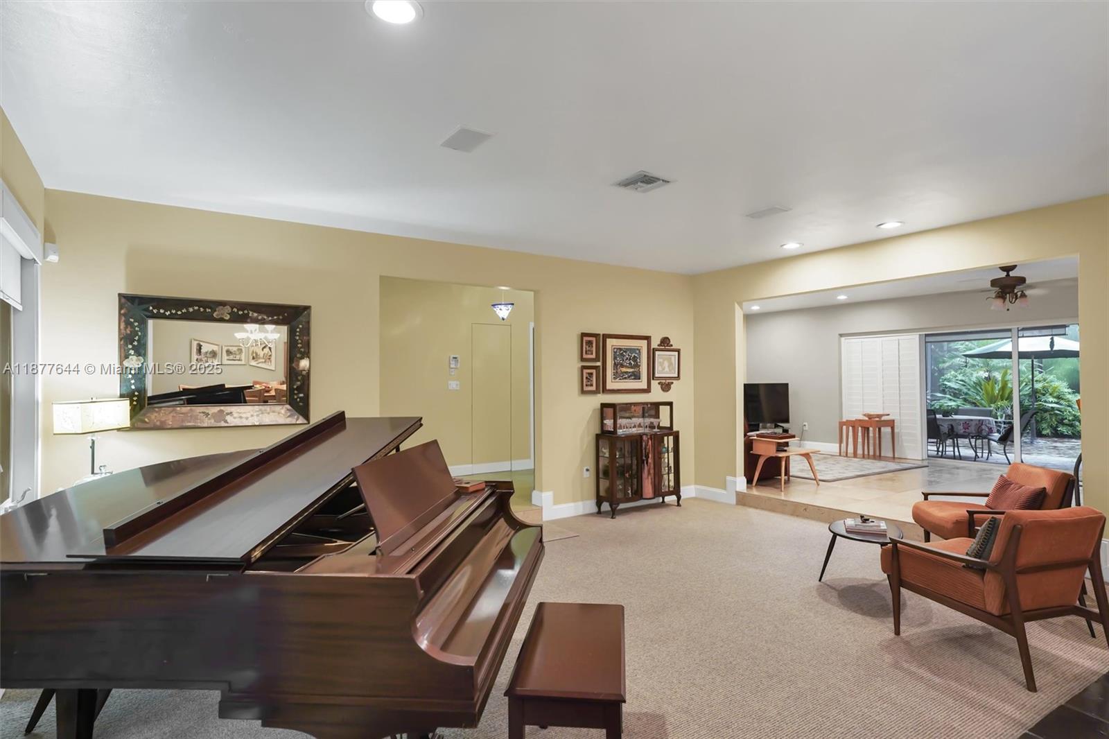 TANGLEWOOD GDNS - Residential