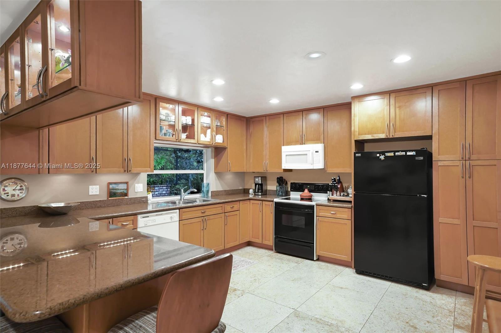 TANGLEWOOD GDNS - Residential