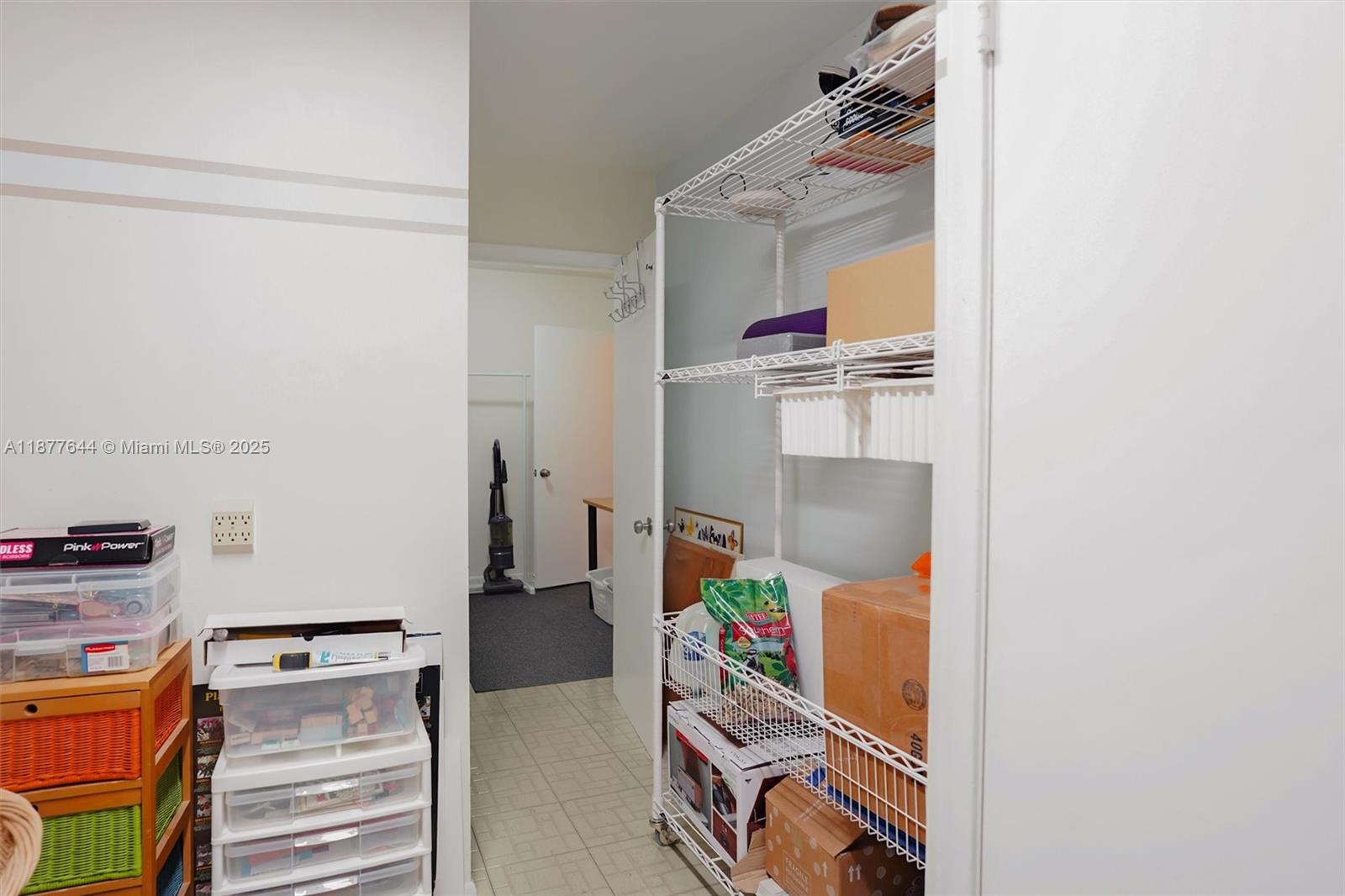 TANGLEWOOD GDNS - Residential