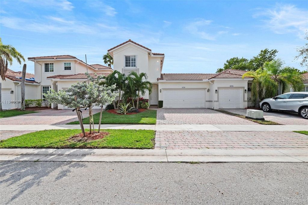 Photo of 18746 SW 27th Ct, Miramar, FL 33029 (MLS # A11910579)