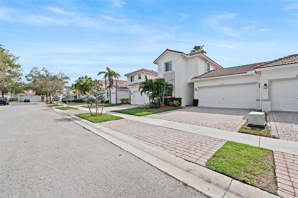 Photo of 18746 SW 27th Ct, Miramar, FL 33029 (MLS # A11910579)