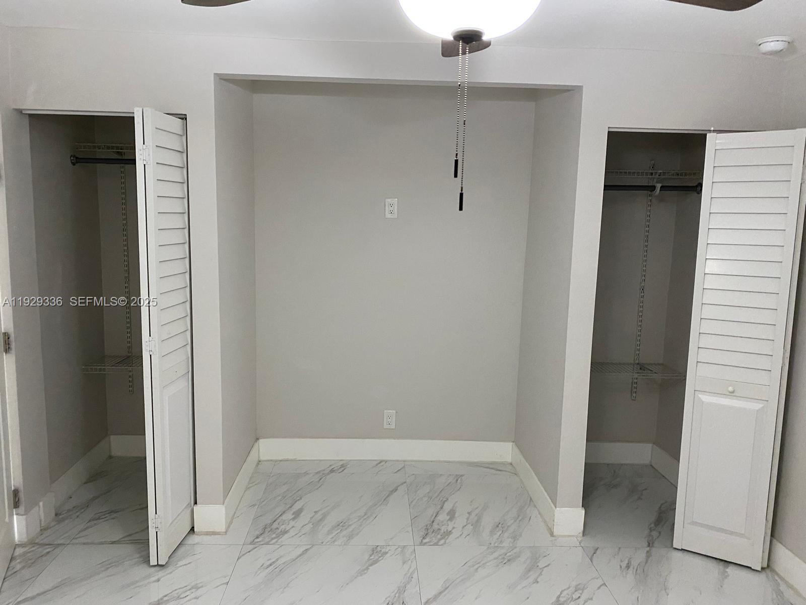 FLAMINGO ESTATES - Residential Lease