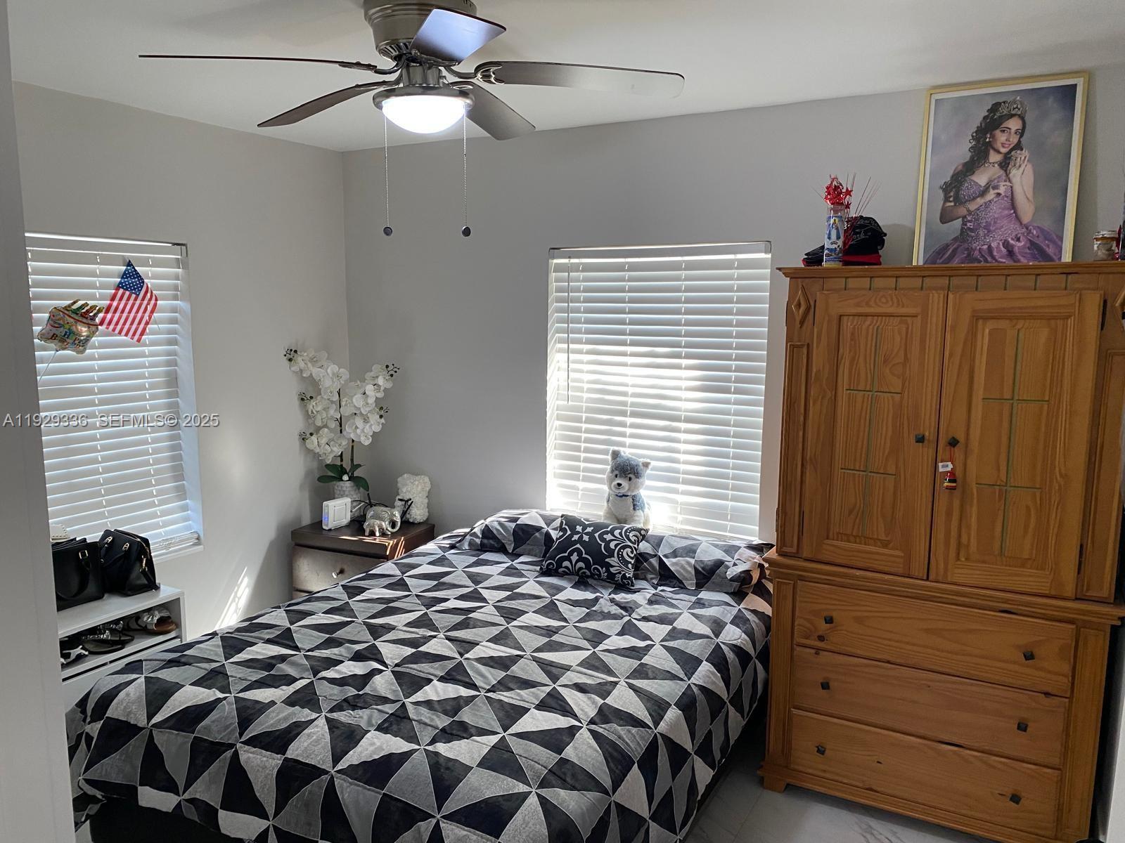 FLAMINGO ESTATES - Residential Lease