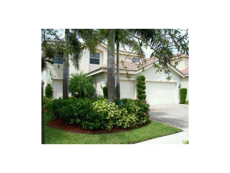 GORGEOUS 5 BEDROOMS, 3 BATHS WITH BEAUTIFUL AND PRIVATE POOL AND SPA, BUILT BBQ, LARGE MASTER BEDROOM WITH SITTING AREA. TENANT OCCUPIED UNTIL 2/28/15 CAN NOT BE SHOW UNTIL MARCH 1, THANKS