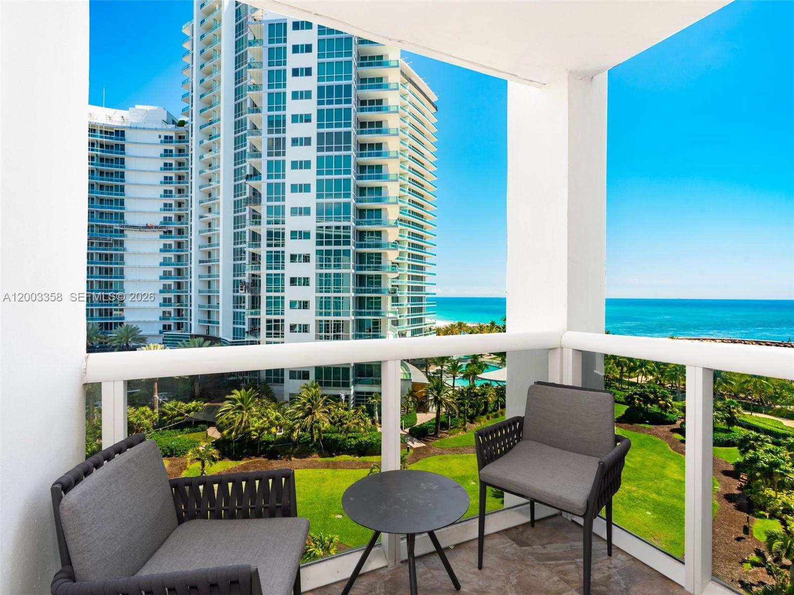 10275 Collins Ave 802