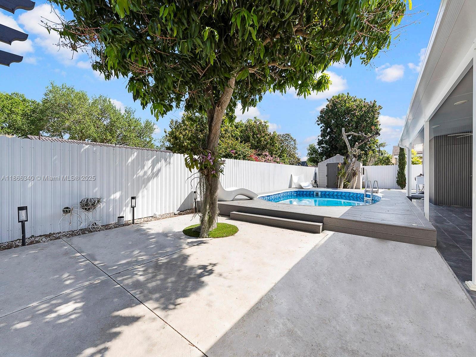 MIAMI LAKES SEC 4 - Residential Lease