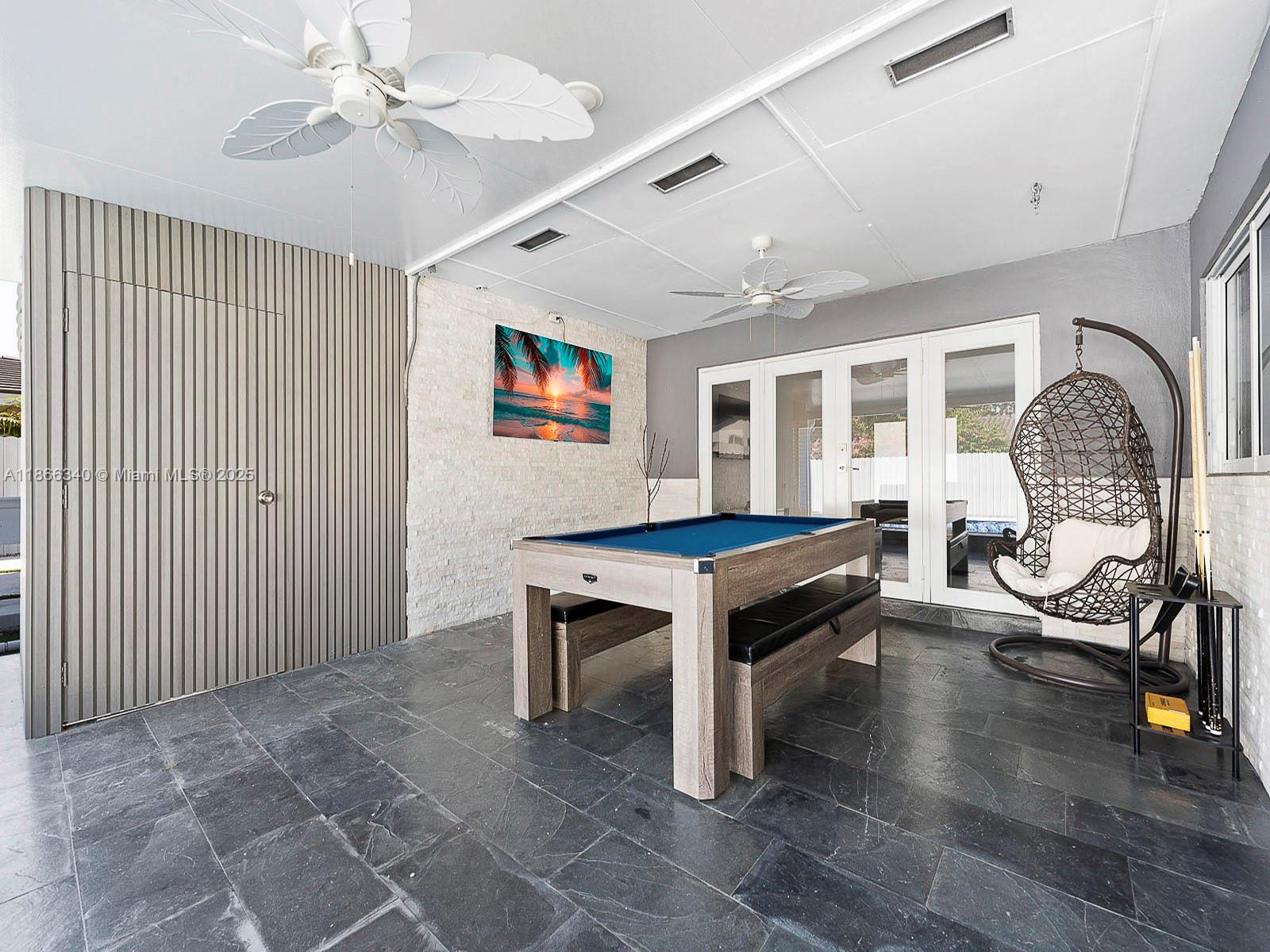 MIAMI LAKES SEC 4 - Residential Lease