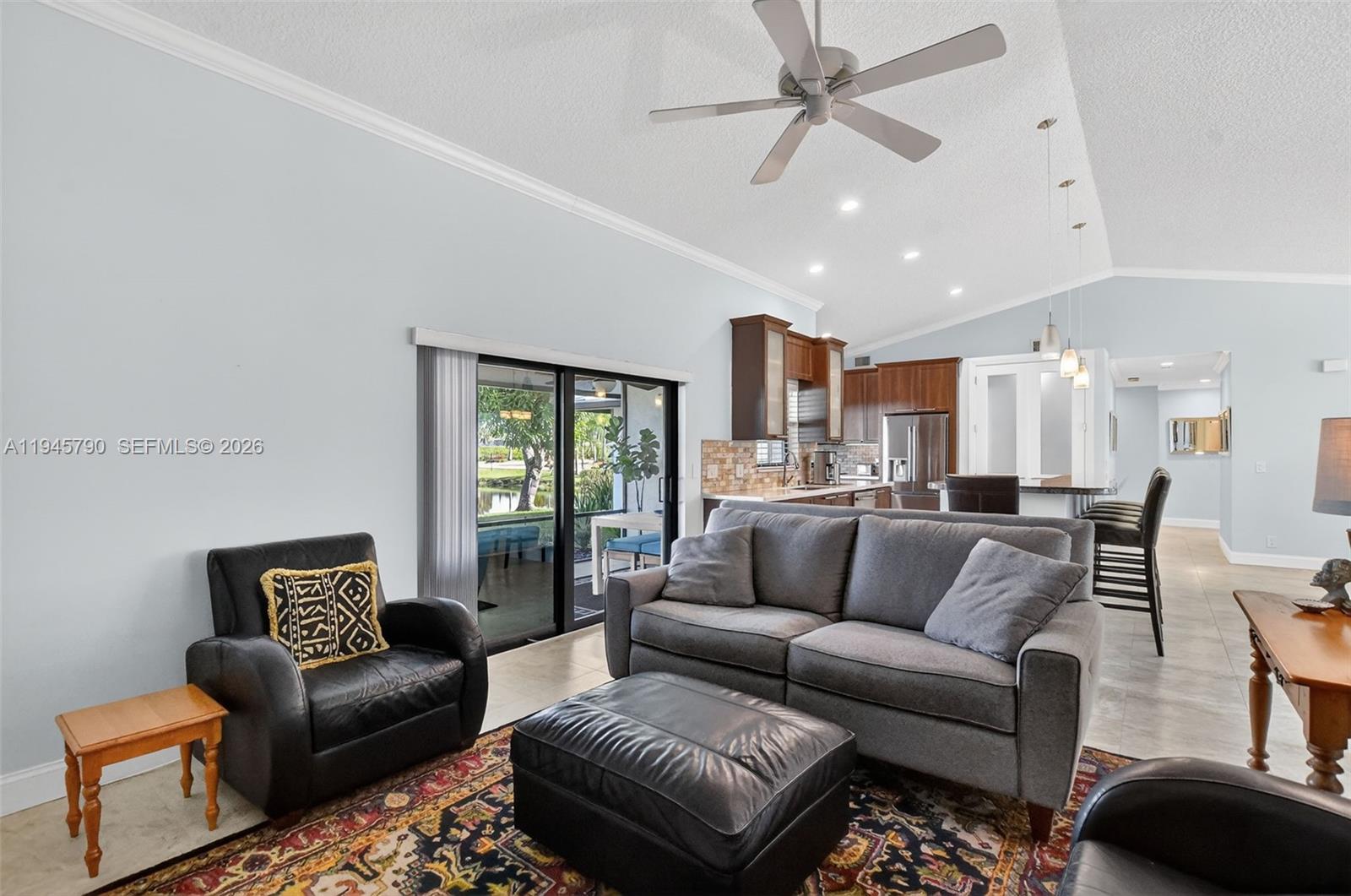 BOCA FONTANA PH 2-B - Residential