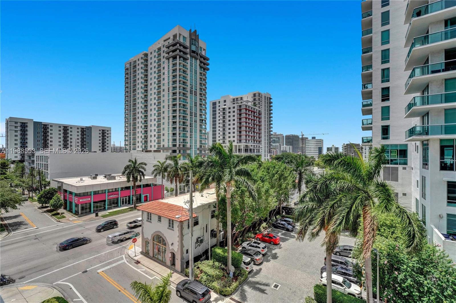 CITY 24 CONDO - Residential Lease