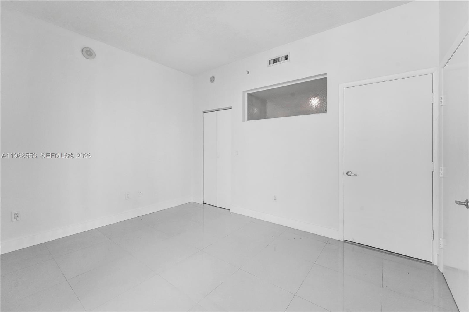 CITY 24 CONDO - Residential Lease