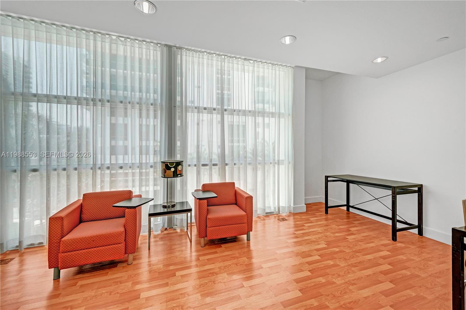 CITY 24 CONDO - Residential Lease