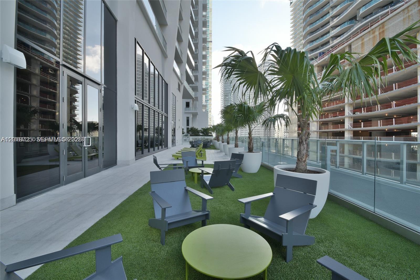 1010 BRICKELL CONDO - Residential