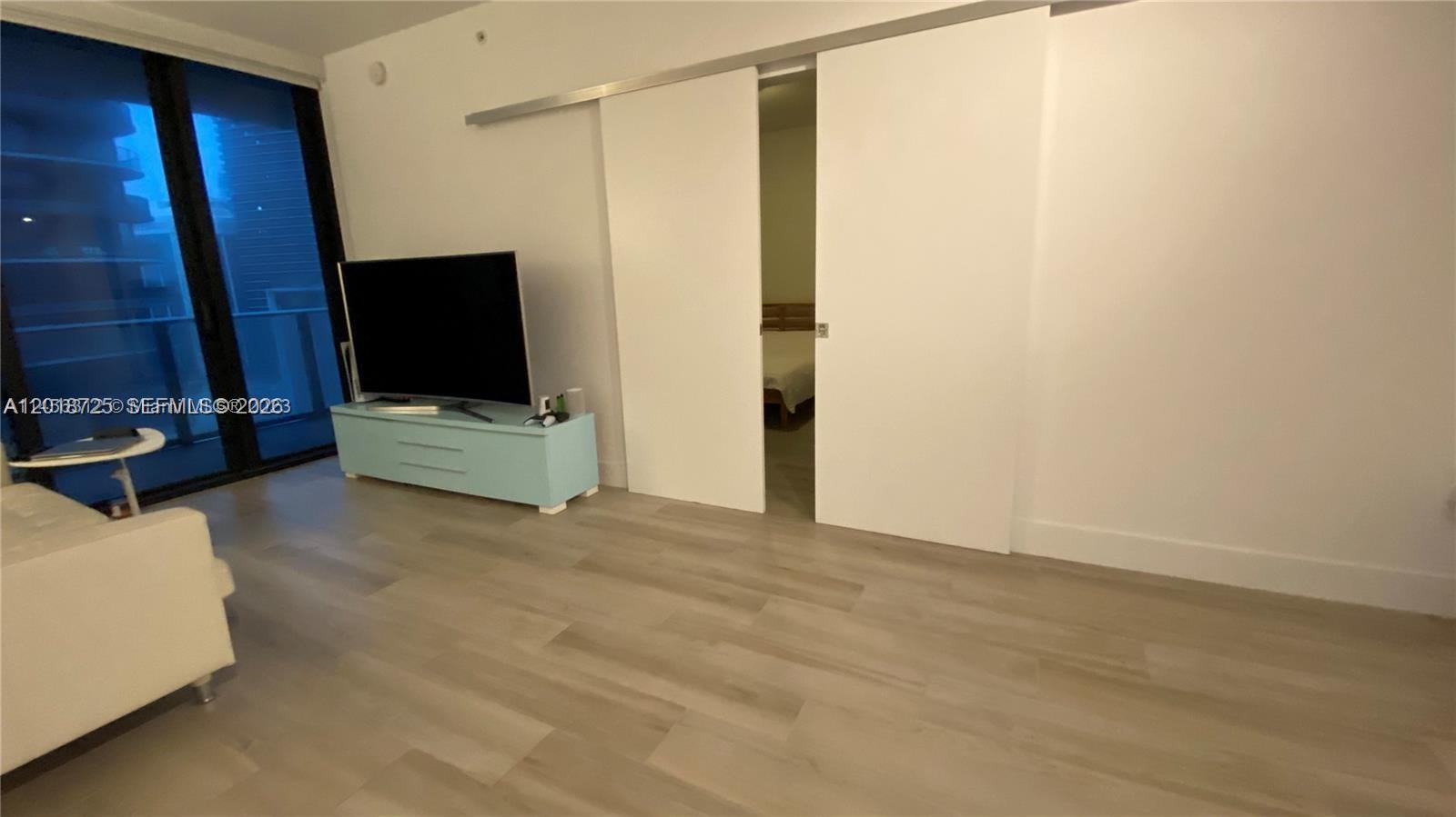 1010 BRICKELL CONDO - Residential