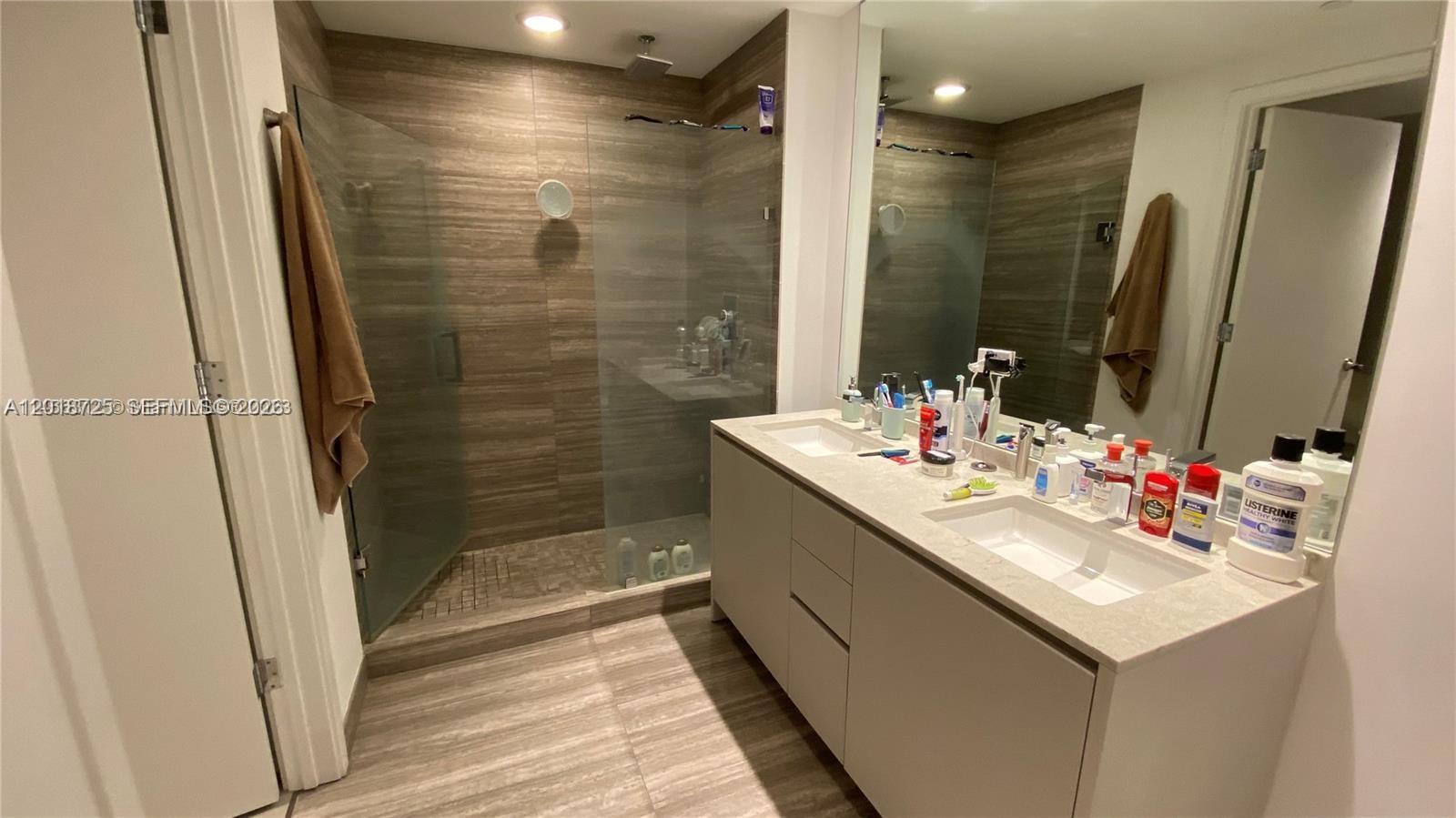 1010 BRICKELL CONDO - Residential