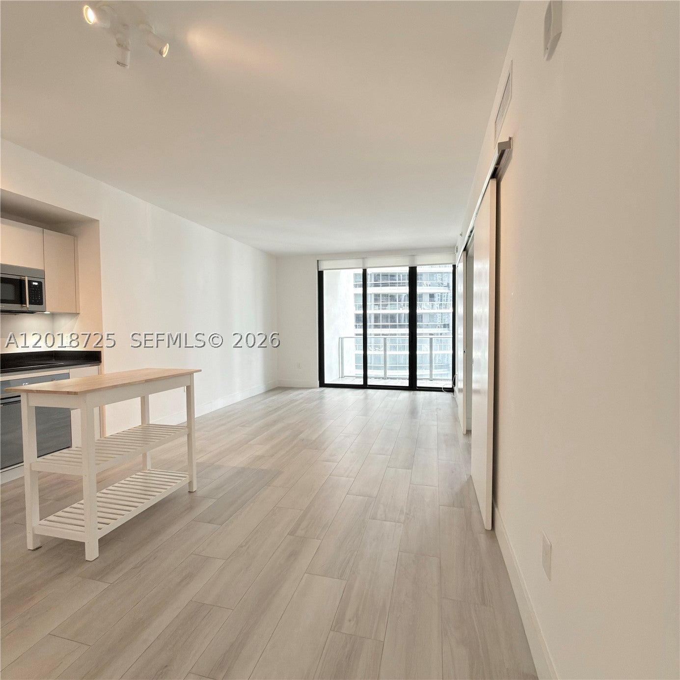 1010 Brickell Ave 2208