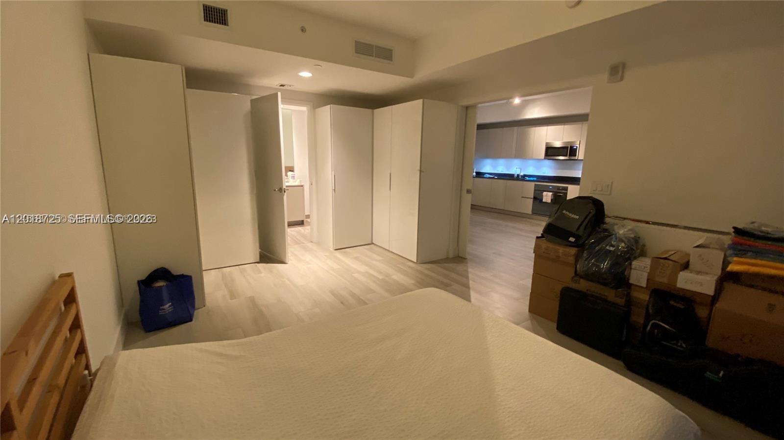 1010 BRICKELL CONDO - Residential