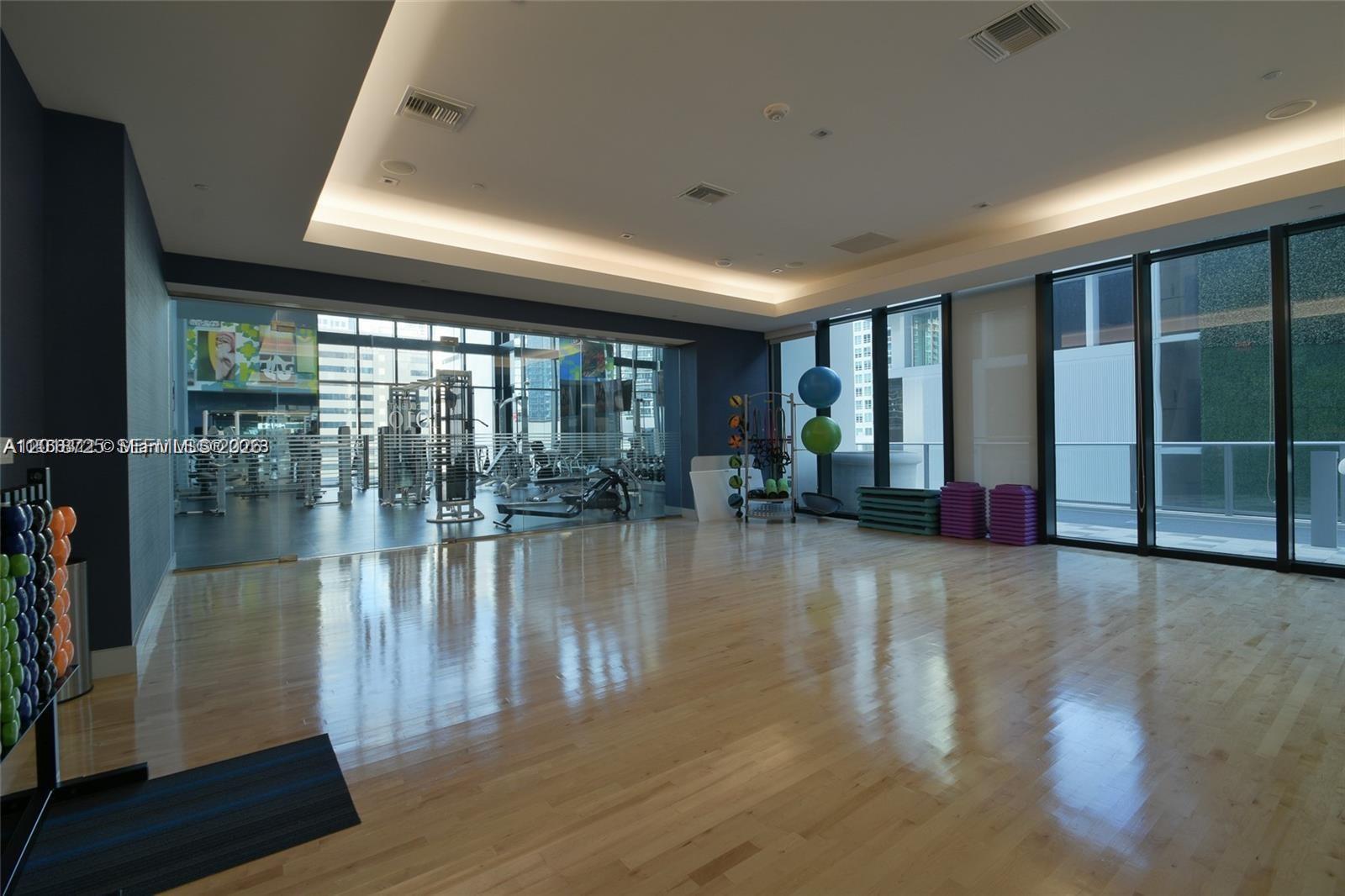 1010 BRICKELL CONDO - Residential