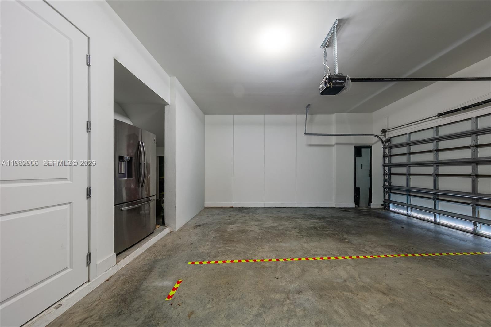 DOWNTOWN DORAL SOUTH PHAS - Residential