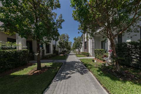 Photo of 4315 NW 81st Ct, Doral, FL 33166 (MLS # A11982906)