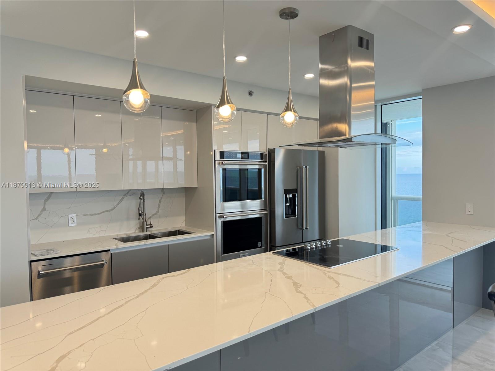 BEACH CLUB TWO CONDO - Residential Lease