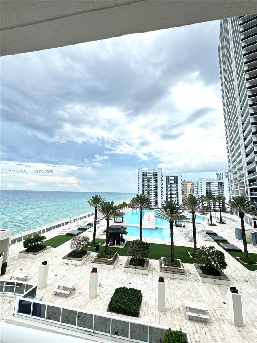 BEACH CLUB TWO CONDO - Residential Lease