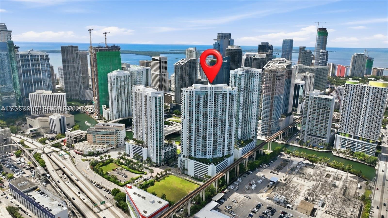 90 SW 3rd St 1409