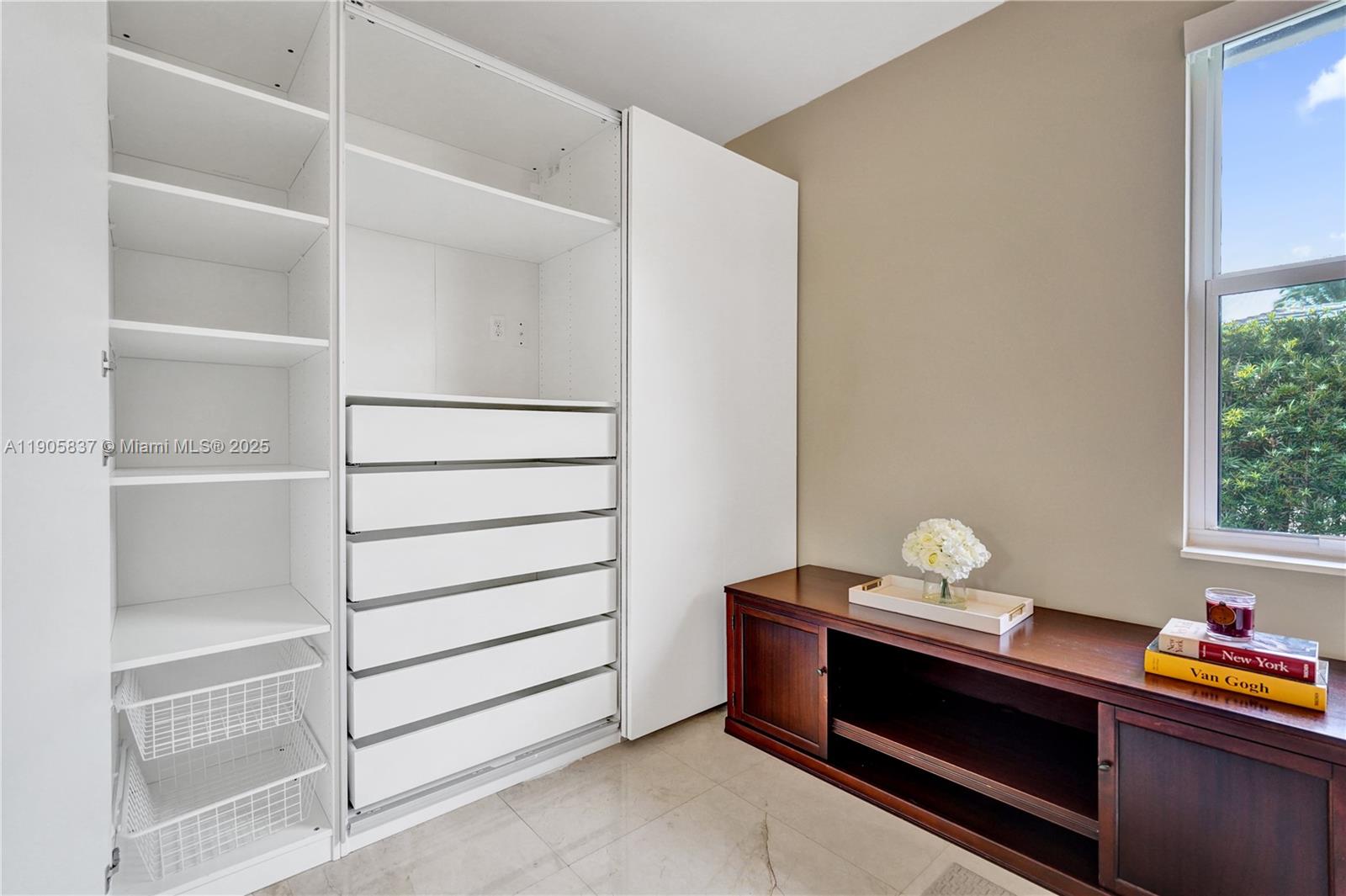 Montclaire - Residential