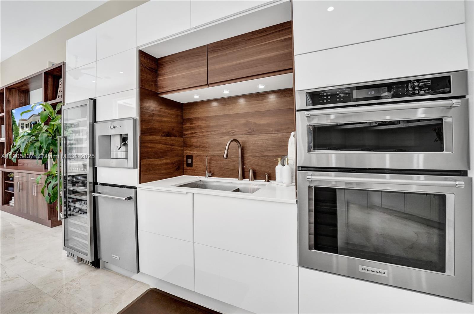 Montclaire - Residential