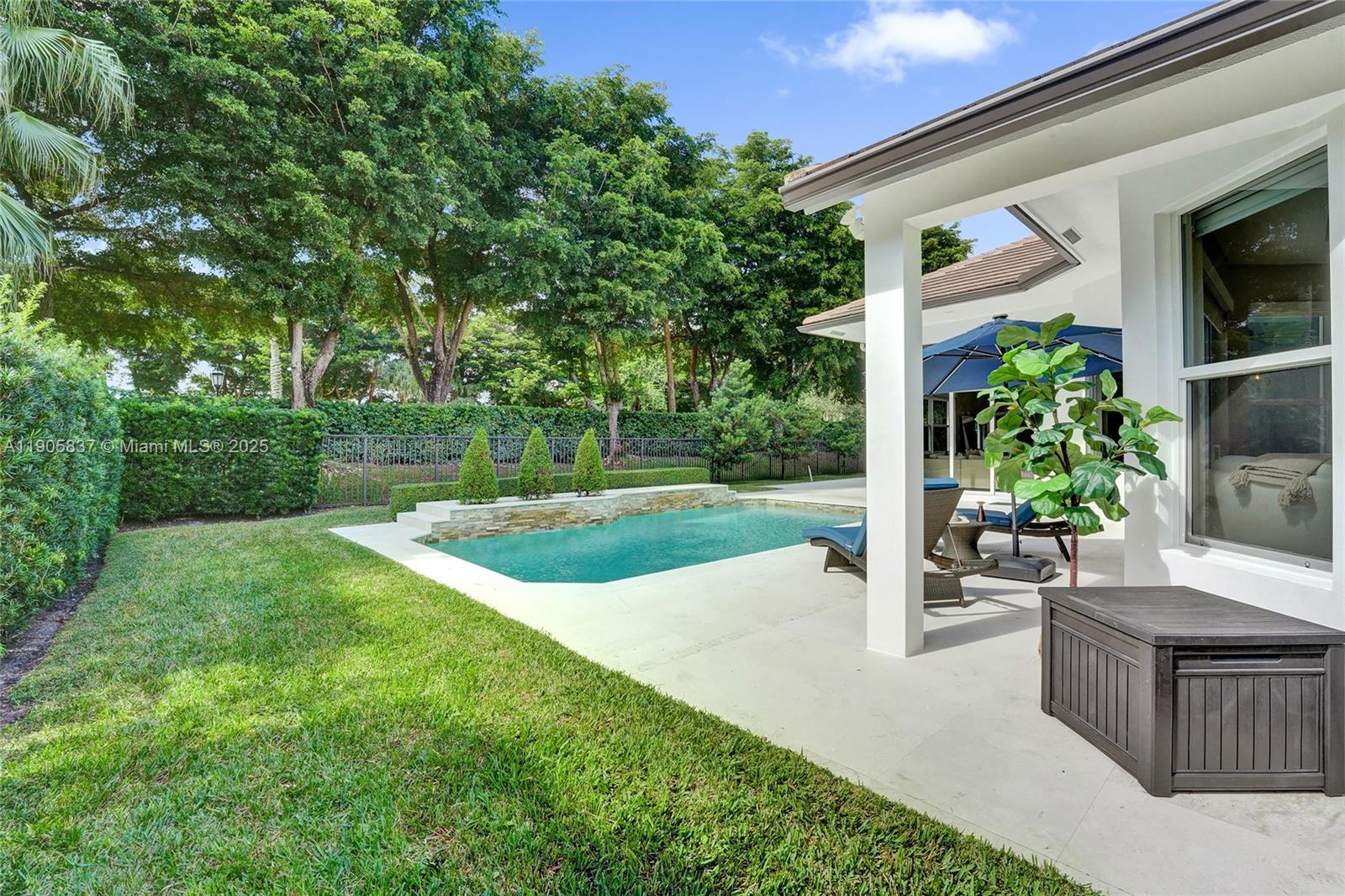 Montclaire - Residential