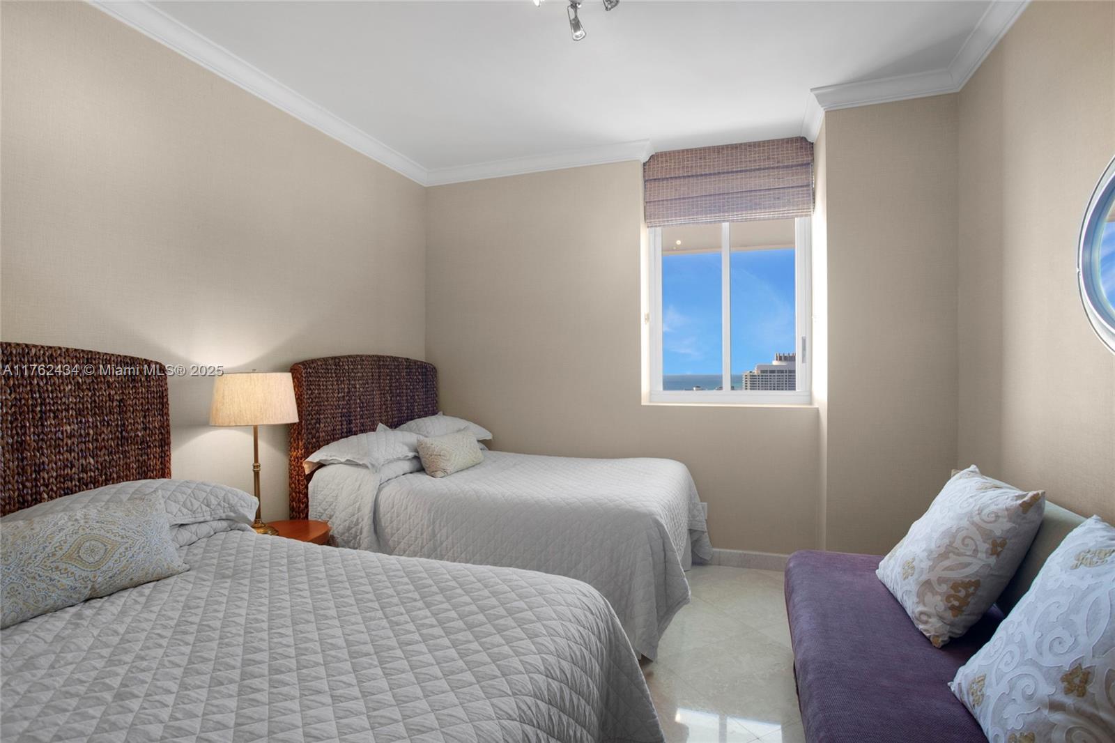 GREEN DIAMOND CONDO - Residential