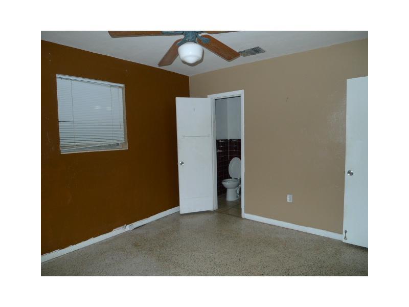 SOUTH CORAL HOMES SEC 2 - Residential