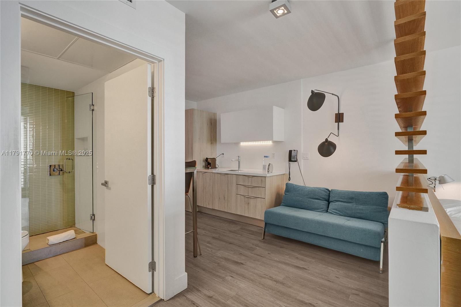 6080 COLLINS CONDO - Residential