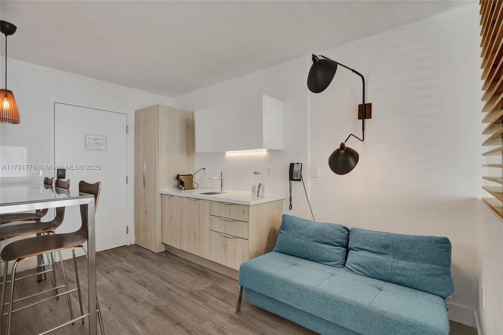 6080 COLLINS CONDO - Residential