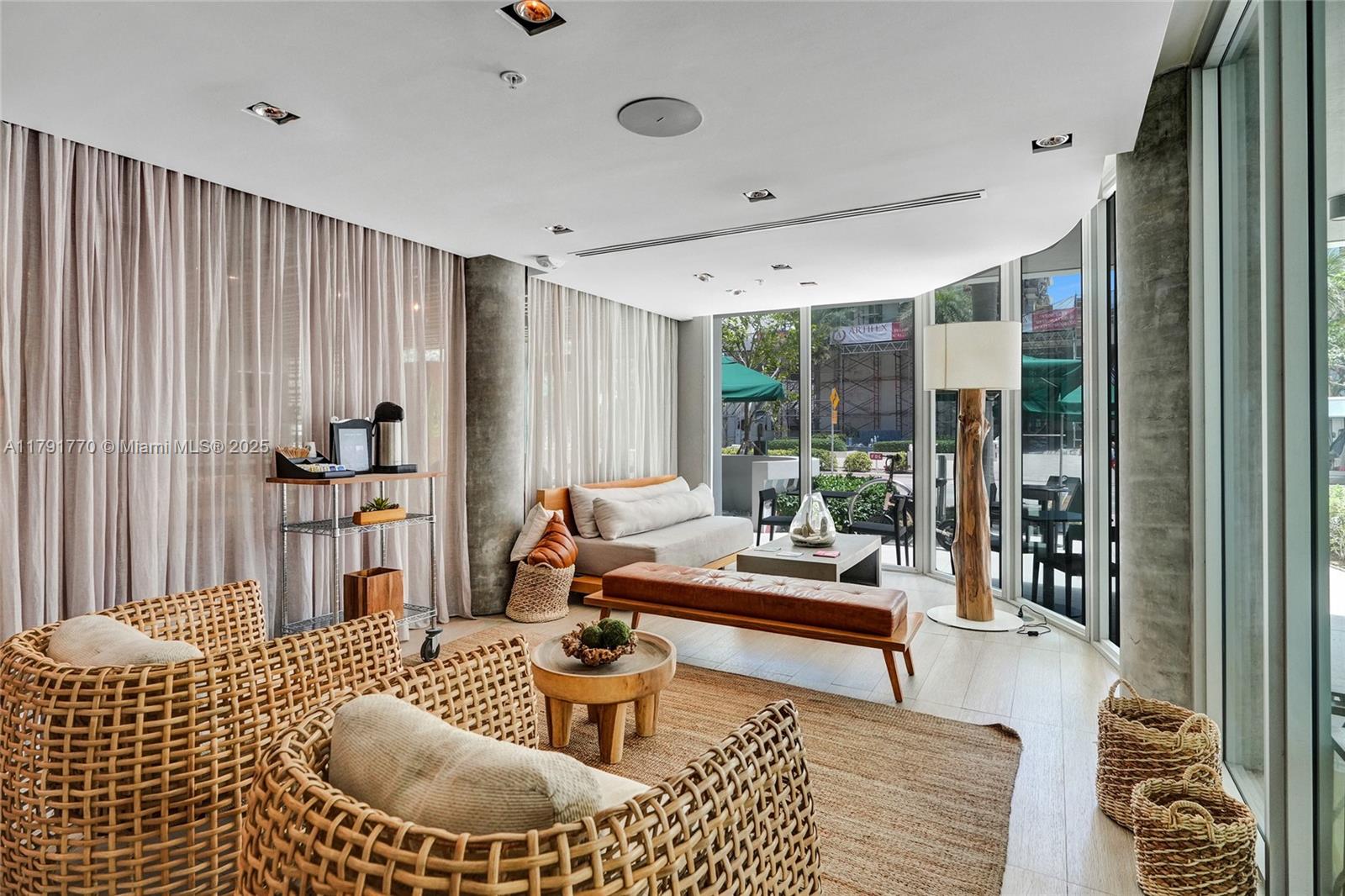 6080 COLLINS CONDO - Residential