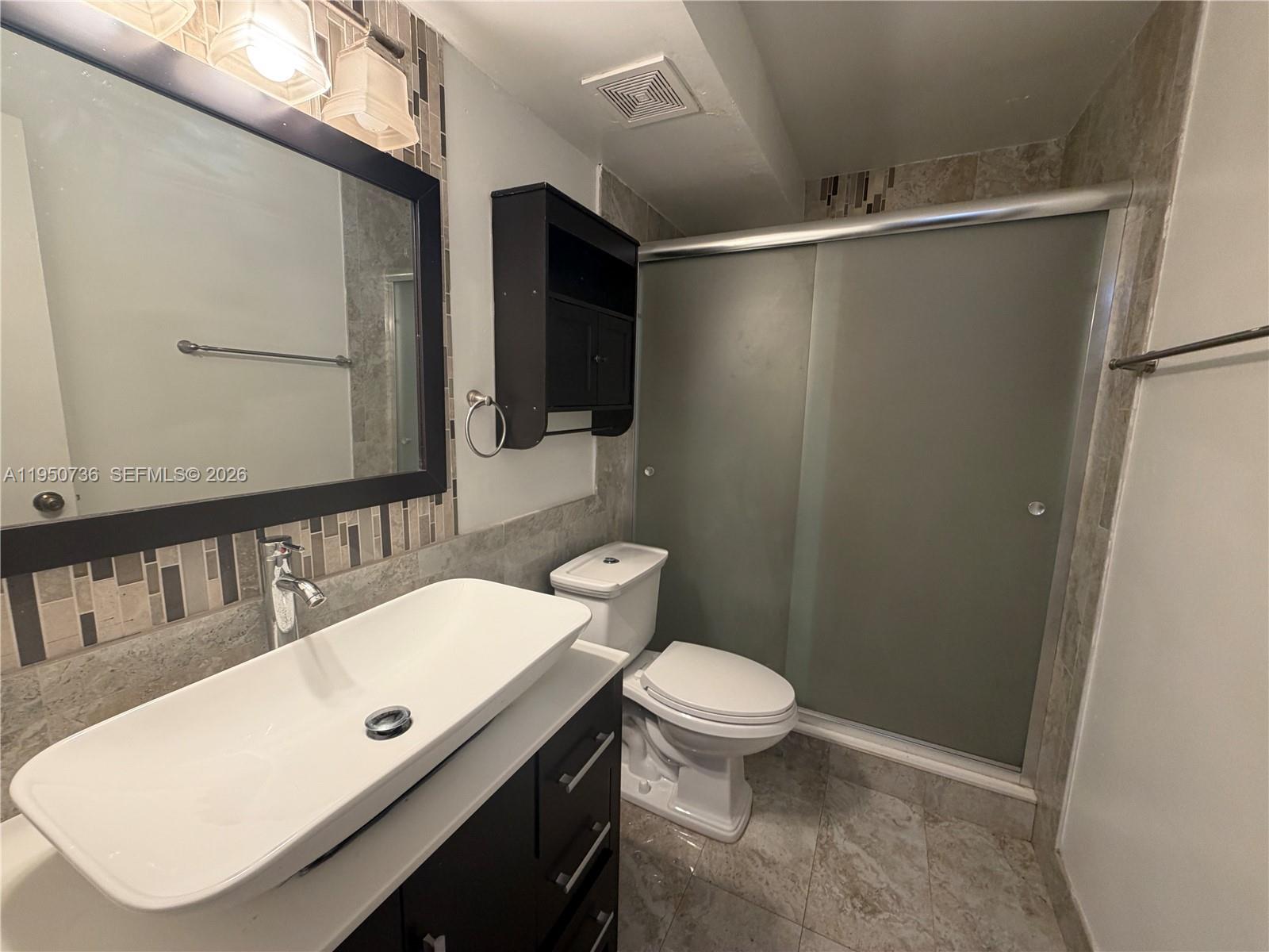 GARDENS NORTH SIX CONDO - Residential Lease