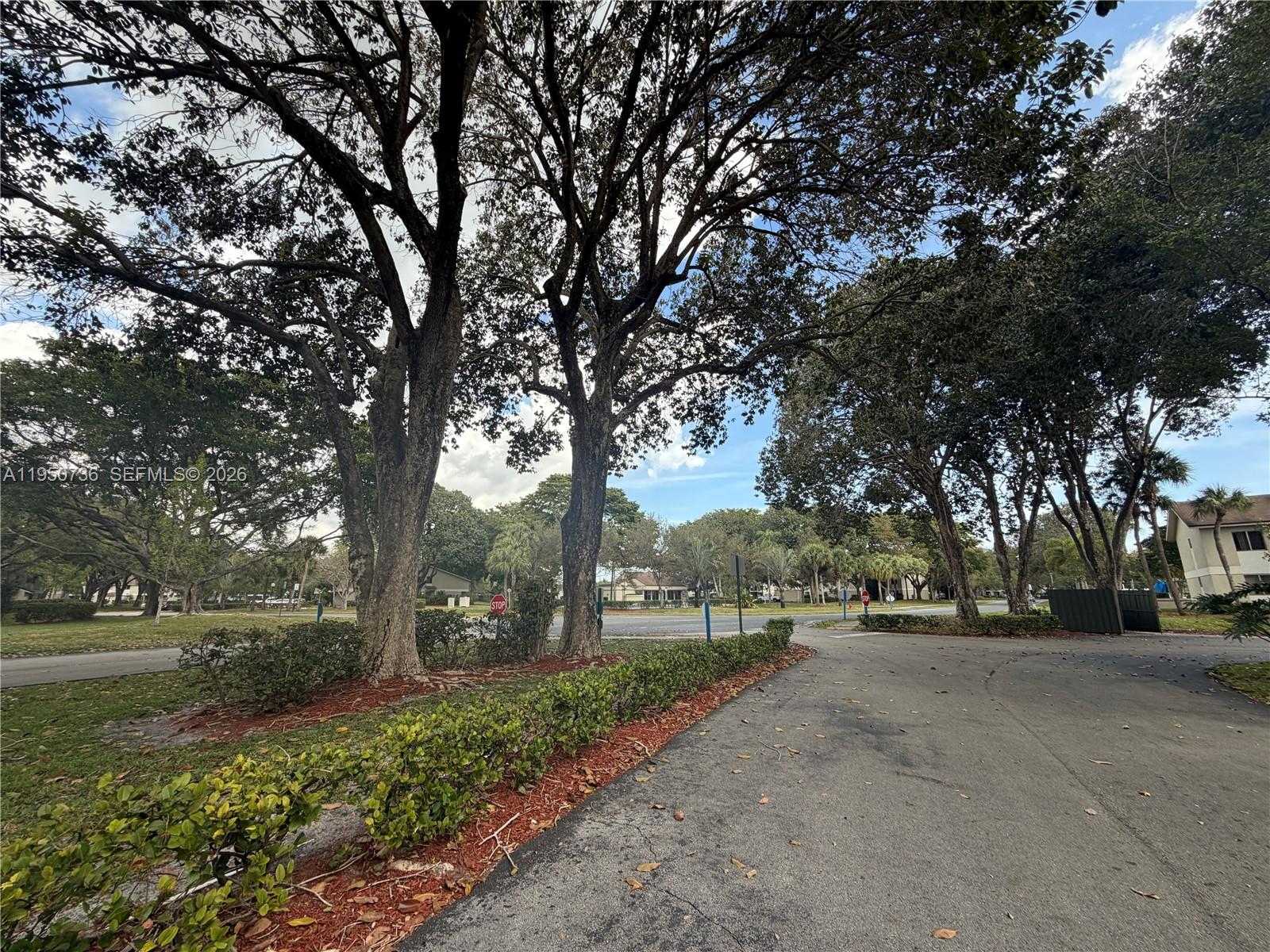 GARDENS NORTH SIX CONDO - Residential Lease