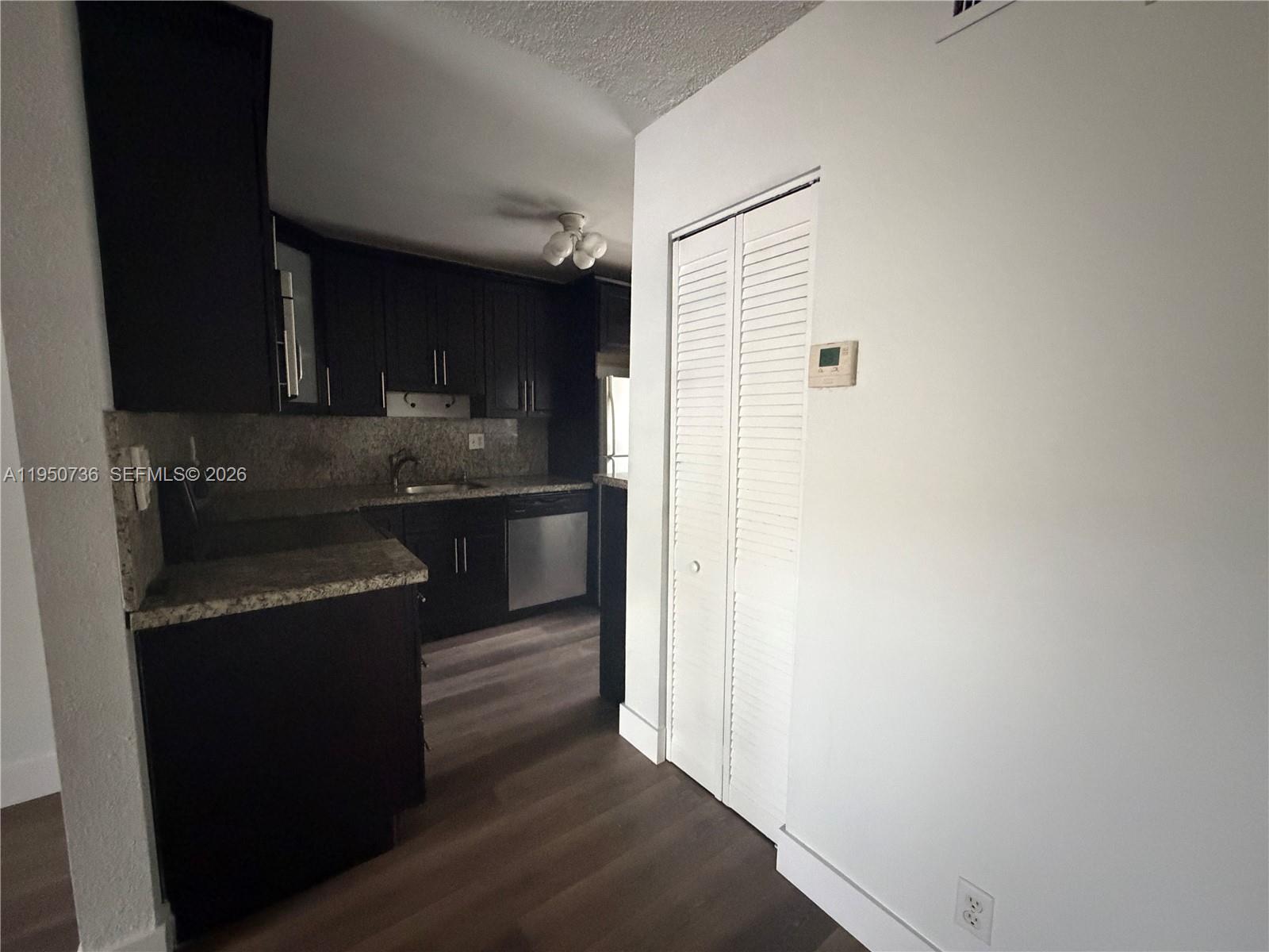 GARDENS NORTH SIX CONDO - Residential Lease