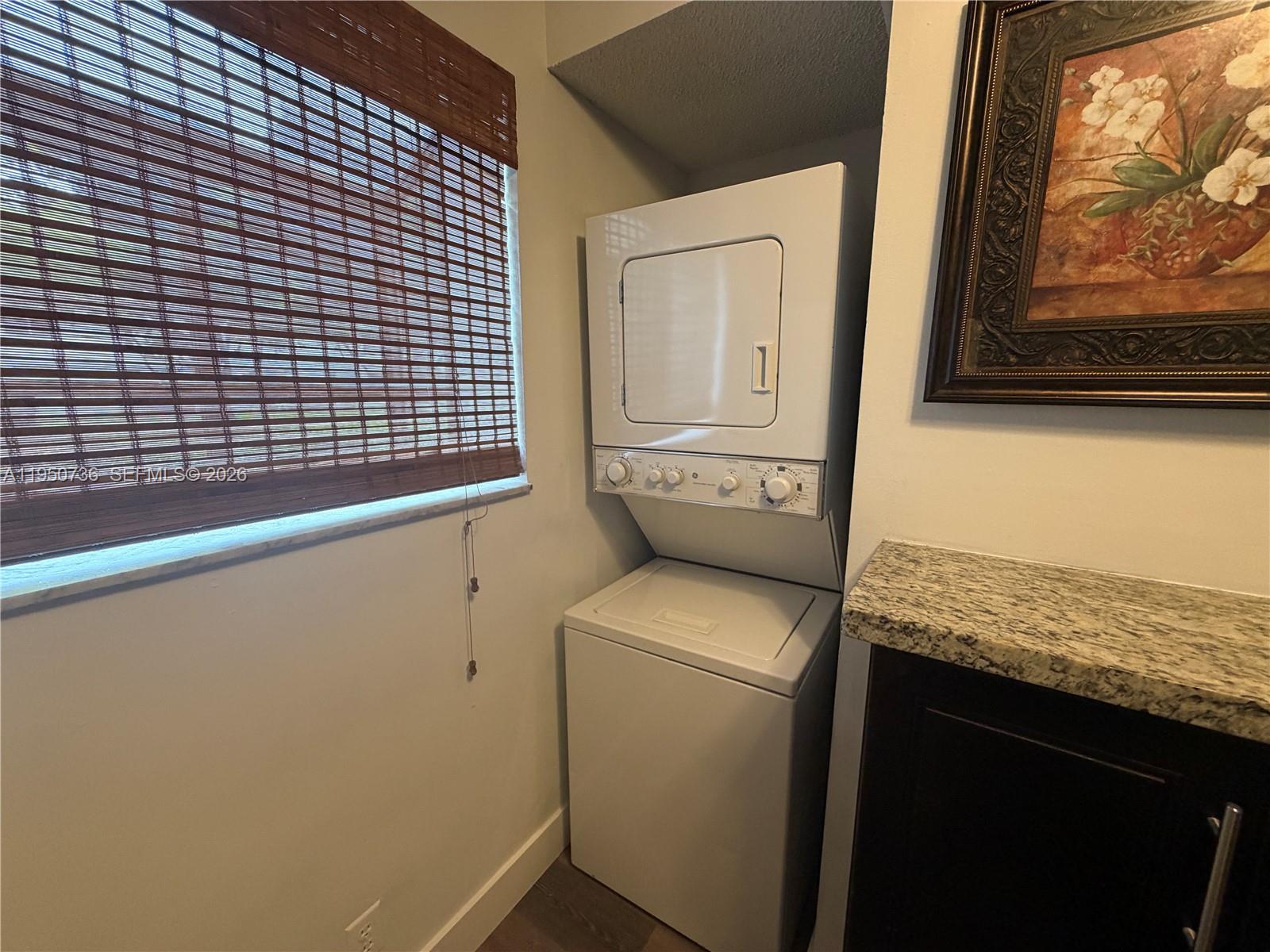 GARDENS NORTH SIX CONDO - Residential Lease