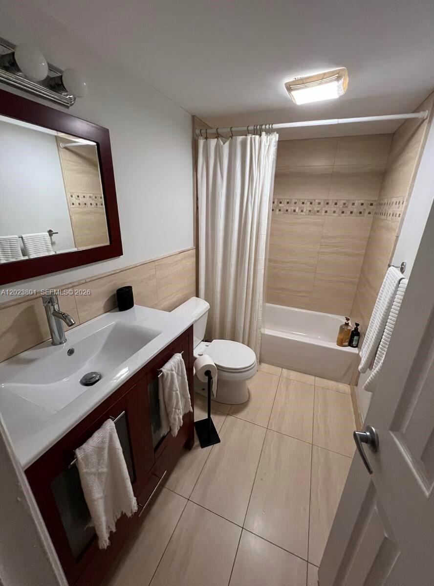 MEADOWBROOK LAKES VIEW K - Residential